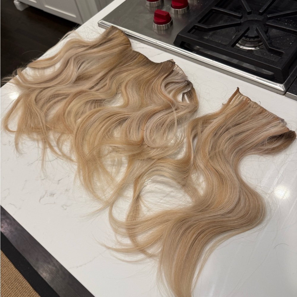 12 wefts of 22 inch covet and mane Luxurious Blonde Hair Extensions